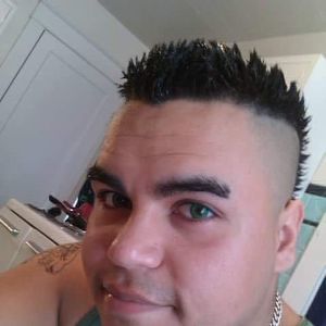 Meet your Posher, Carlos